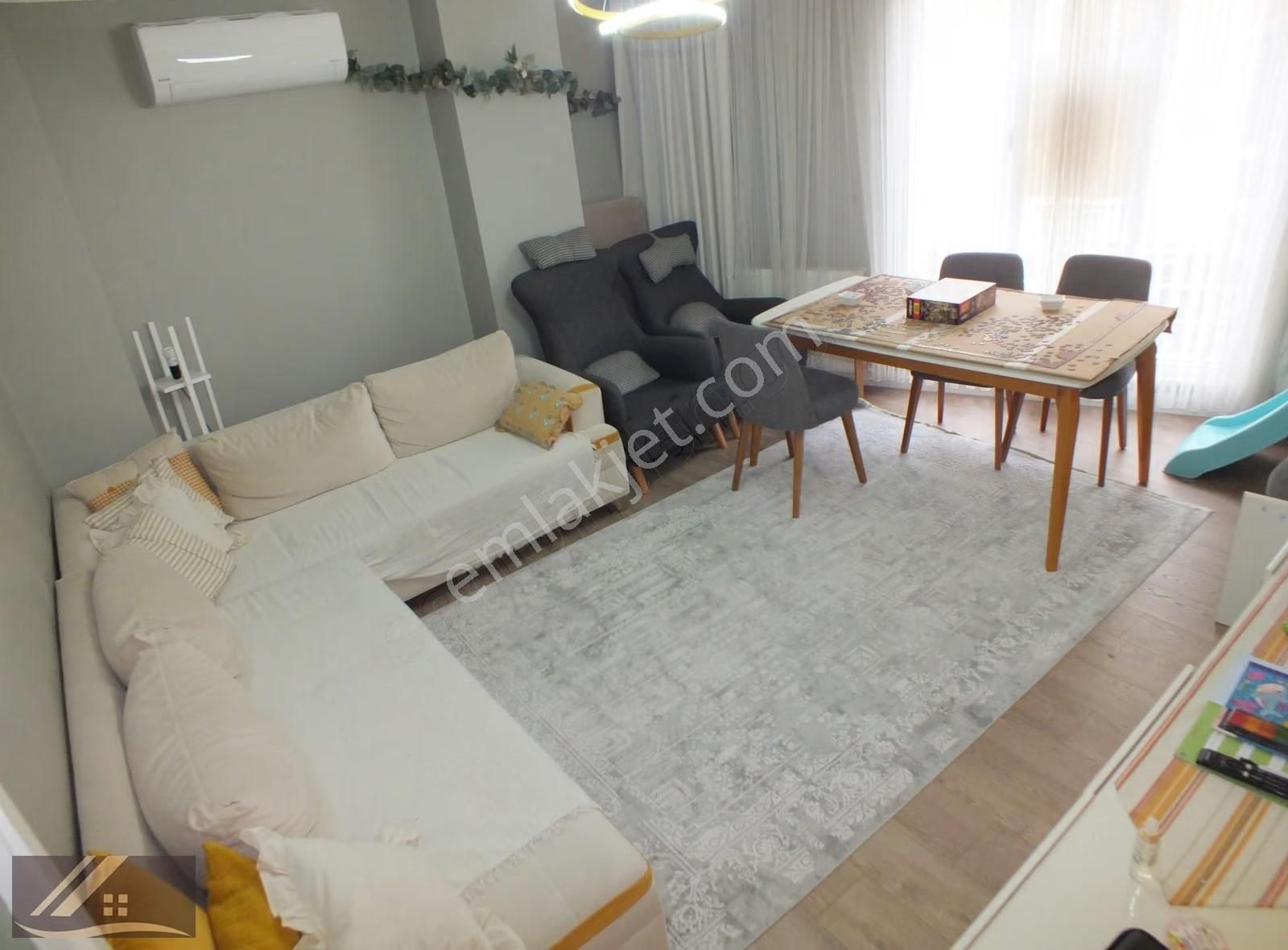 Mislife'tan Yeşilpınar Girne Caddesinde 1.kat 2+1 85 M2 Balkonlu - Görsel 12