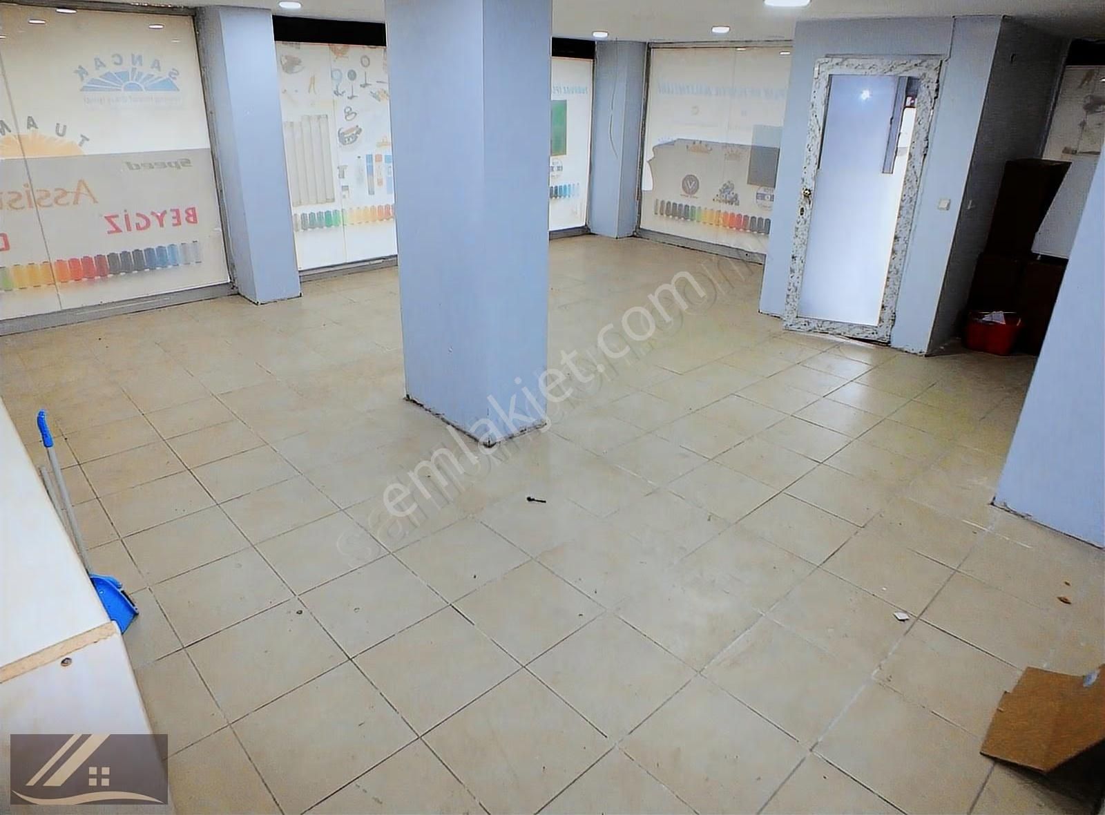 Mislife'tan Yenimahallede Cadde Üzeri Köşe Başı 85 M2 Dükkan - Görsel 3