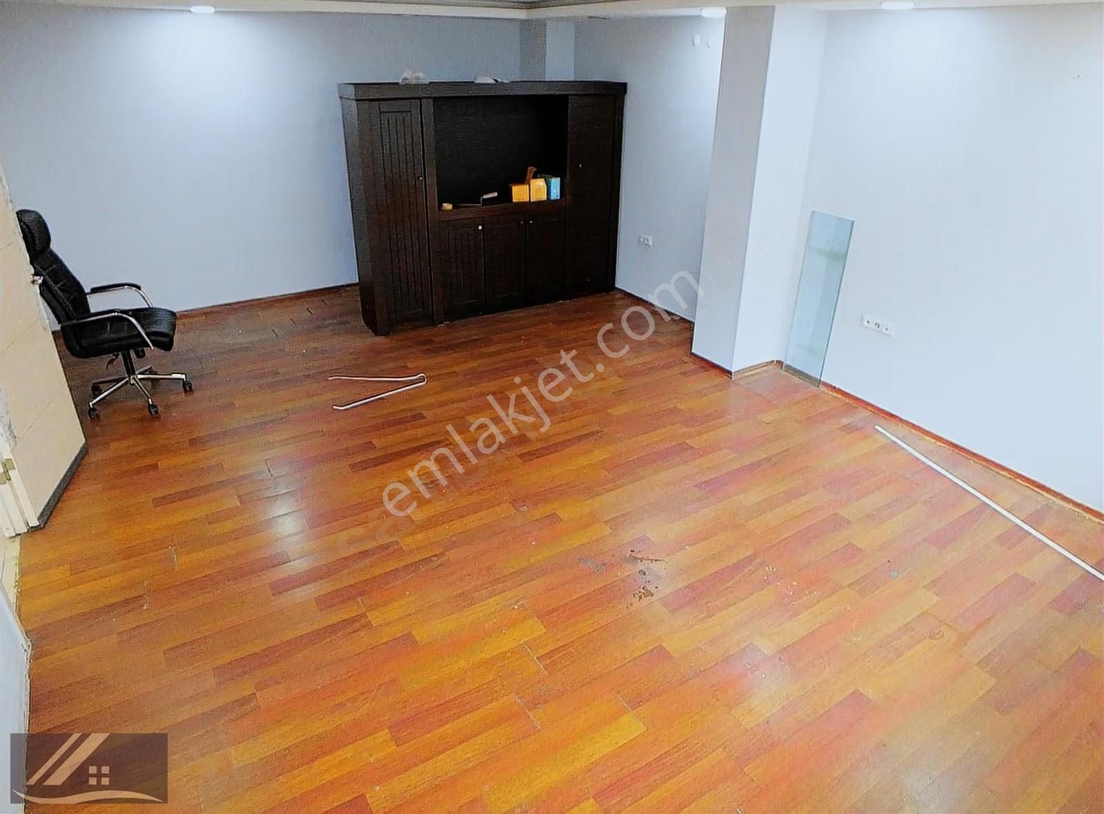 Mislife'tan Yenimahallede Cadde Üzeri Köşe Başı 85 M2 Dükkan - Görsel 16