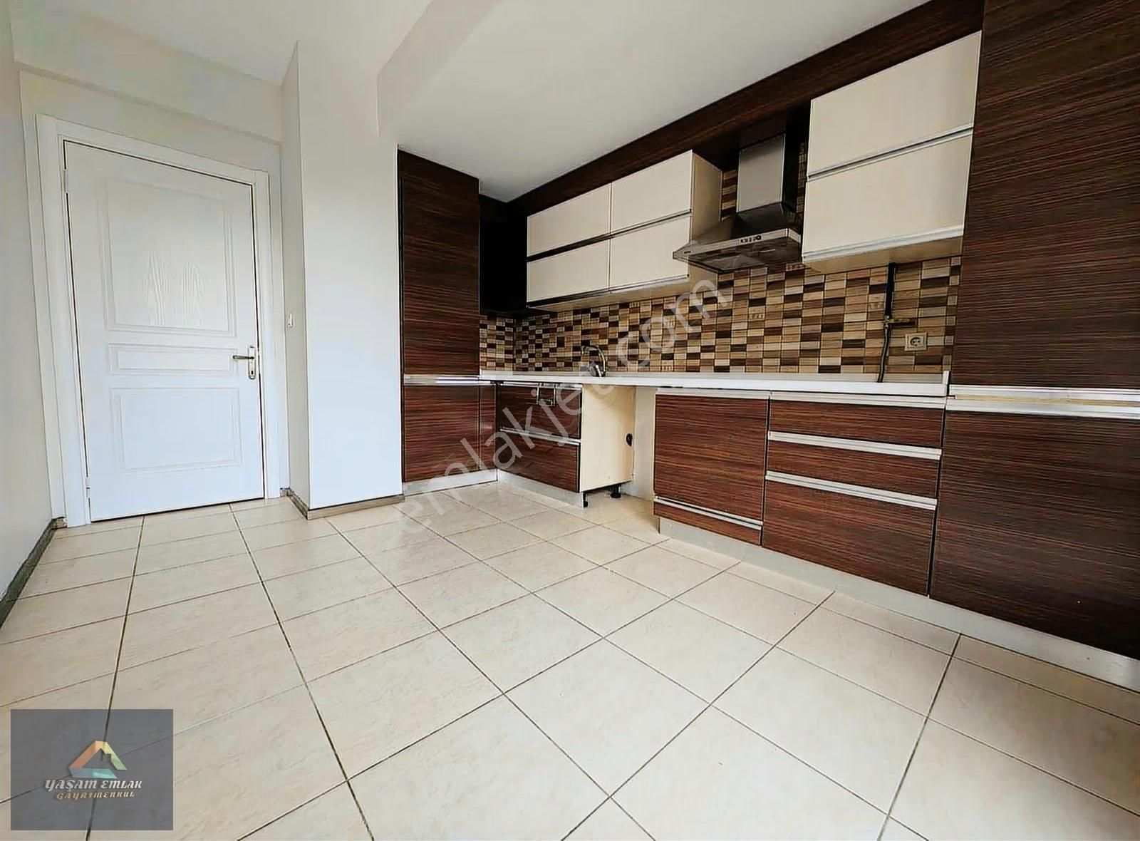 Yaşam'dan Crystal Park Sitesi Ara Kat 3+1 E. Banyolu Lüks Daire - Görsel 11