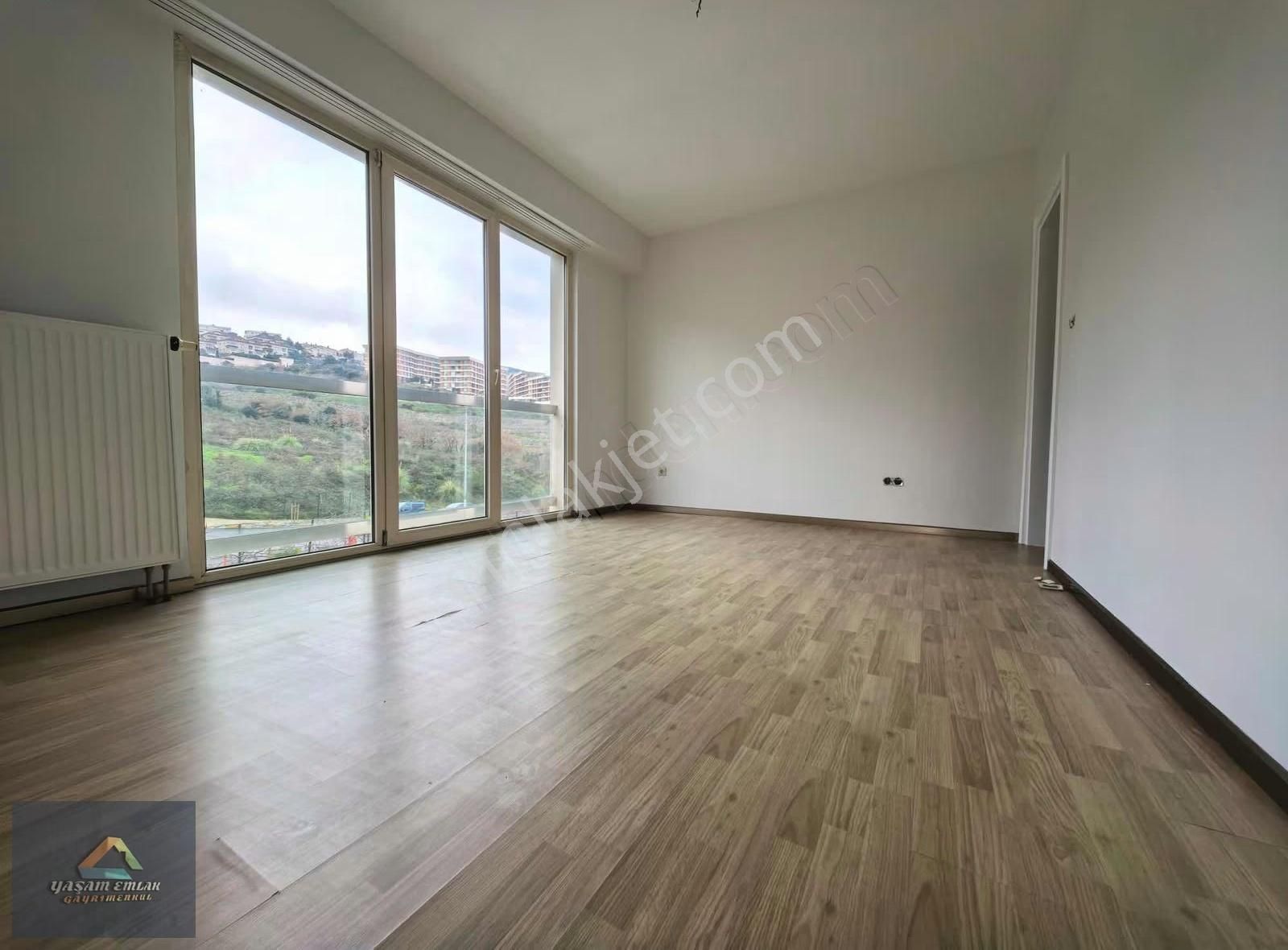 Yaşam'dan Crystal Park Sitesi Ara Kat 3+1 E. Banyolu Lüks Daire - Görsel 16