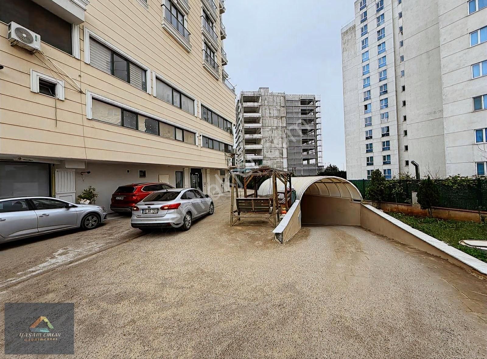 Yaşam'dan Dolayoba Helen Residence Da Ara Kat 2+1 Kiralık Daire - Görsel 2