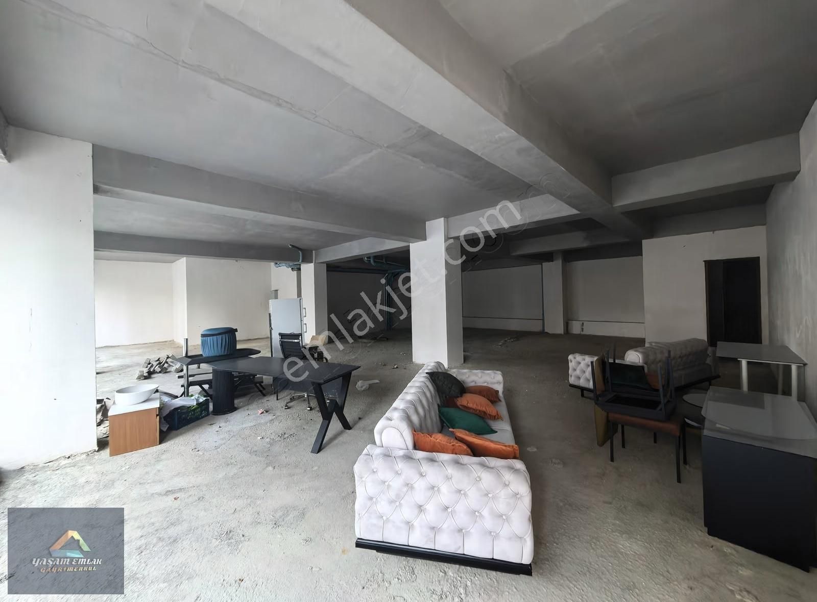 Yaşam'dan Siltaş Ponorama Sitesi 294 M² Kiralık Dükkan - Görsel 10