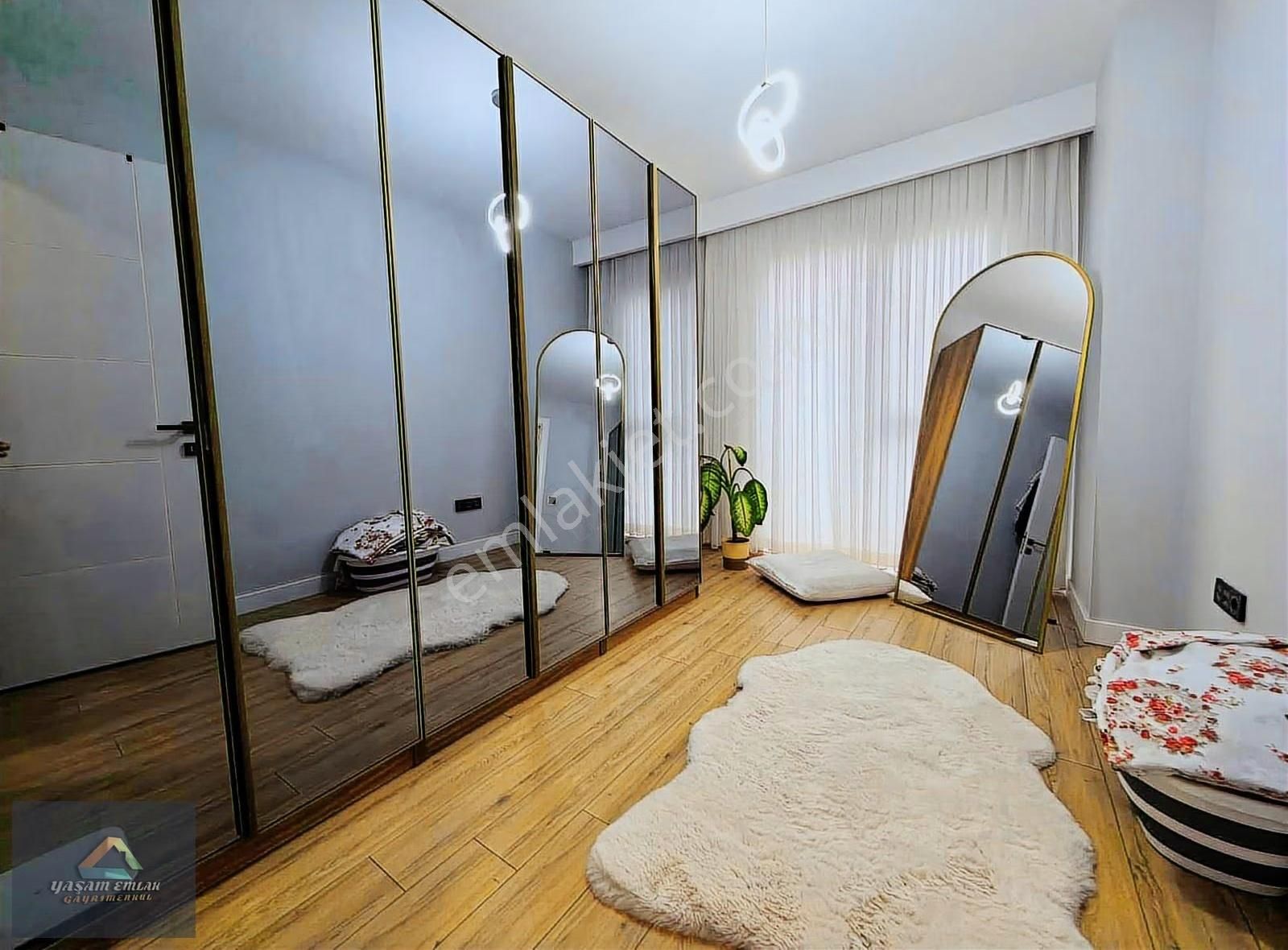 Yaşam'dan Siltaş Korupropark Sitesinde Kiralık 3,5+1 Lüks Daire - Görsel 2