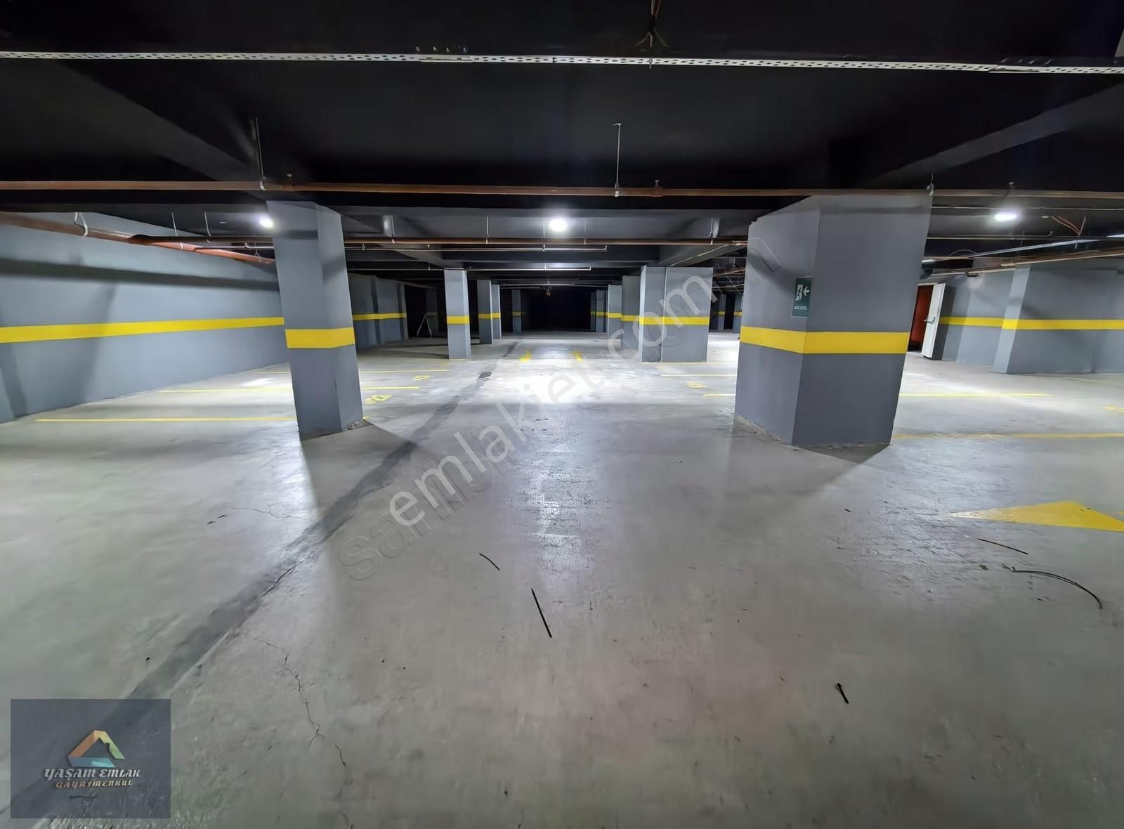 Yaşam'dan Velibaba'da Merkezi Konum Site İçi Satılık 2+1 Daire - Görsel 15