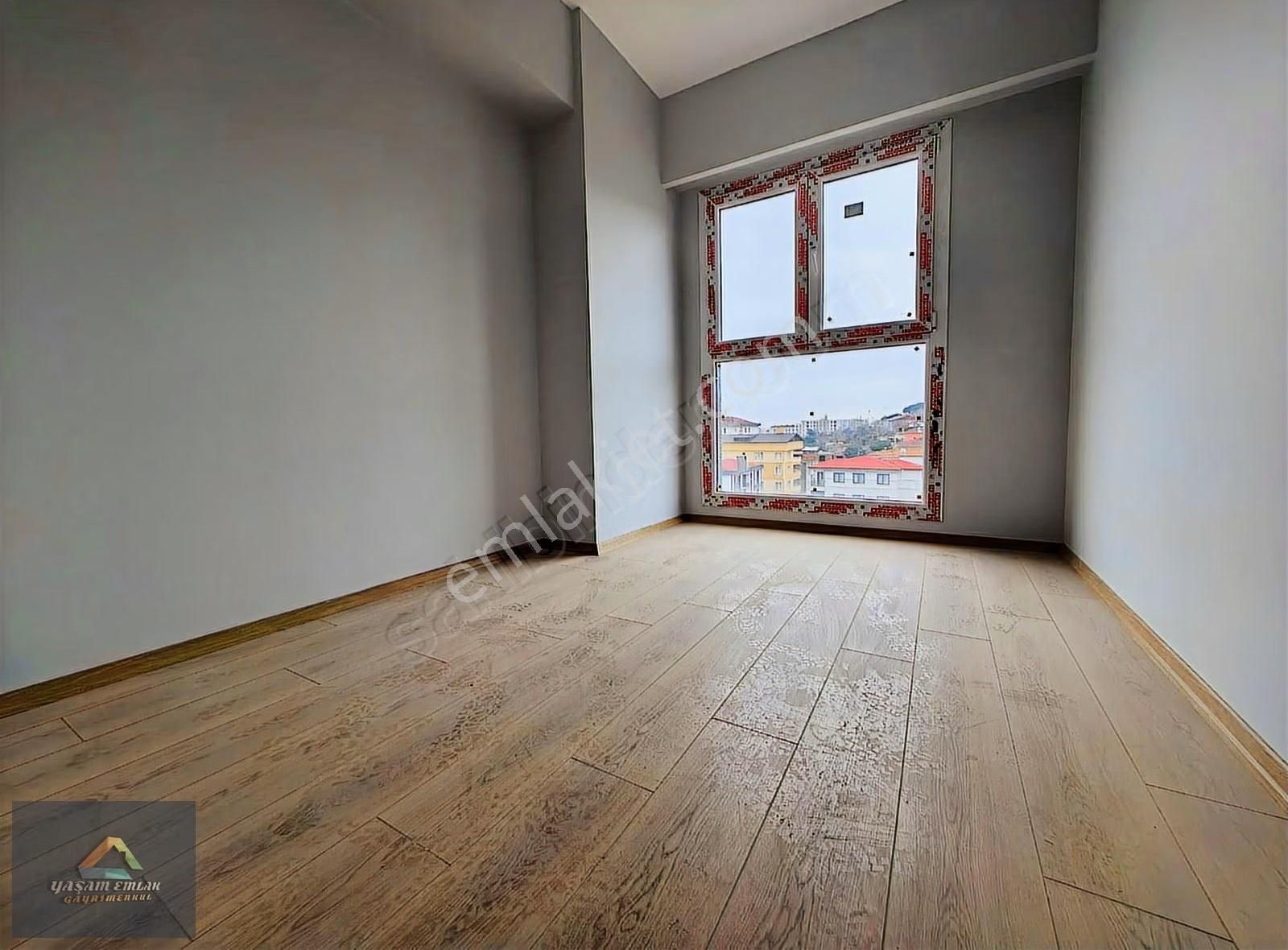 Yaşam'dan Velibaba'da Merkezi Konum Site İçi Satılık 2+1 Daire - Görsel 2