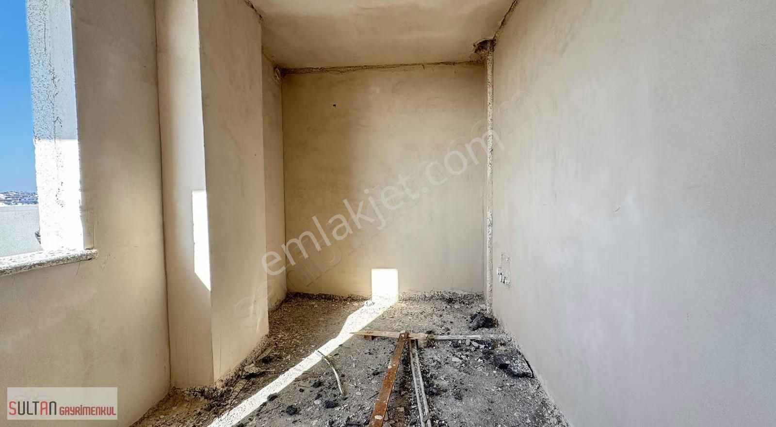 Sultan Gayrımenkul'den Bağlarbaşı Okuluna Ykn 2 + 1 Orta Kat - Görsel 14