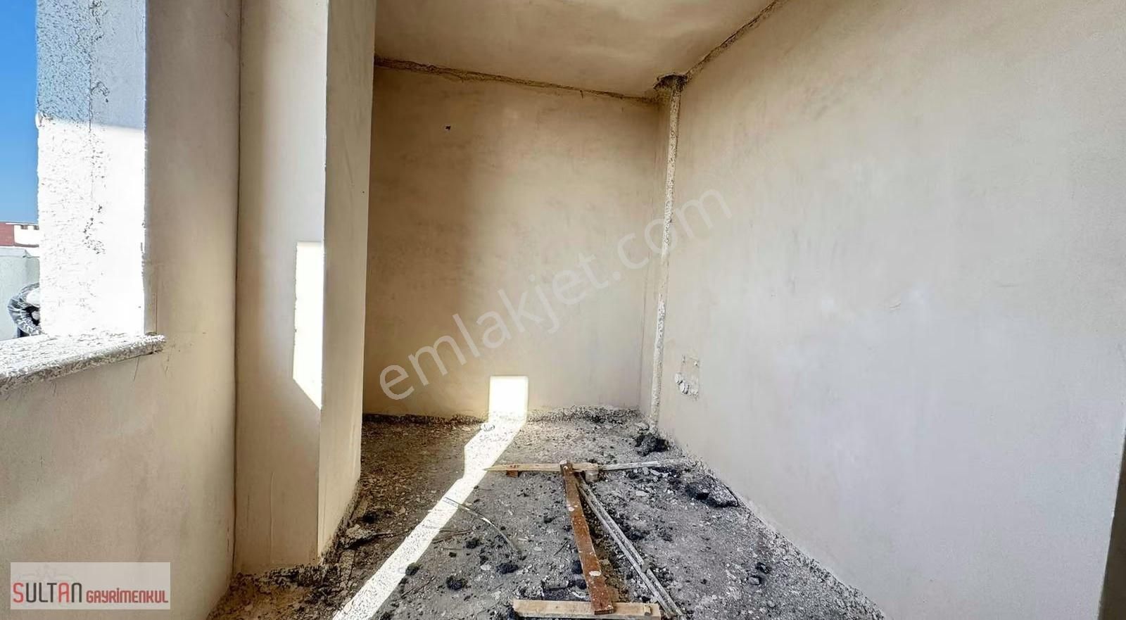 Sultan Gayrımenkul'den Bağlarbaşı Okuluna Ykn 2 + 1 Orta Kat - Görsel 7