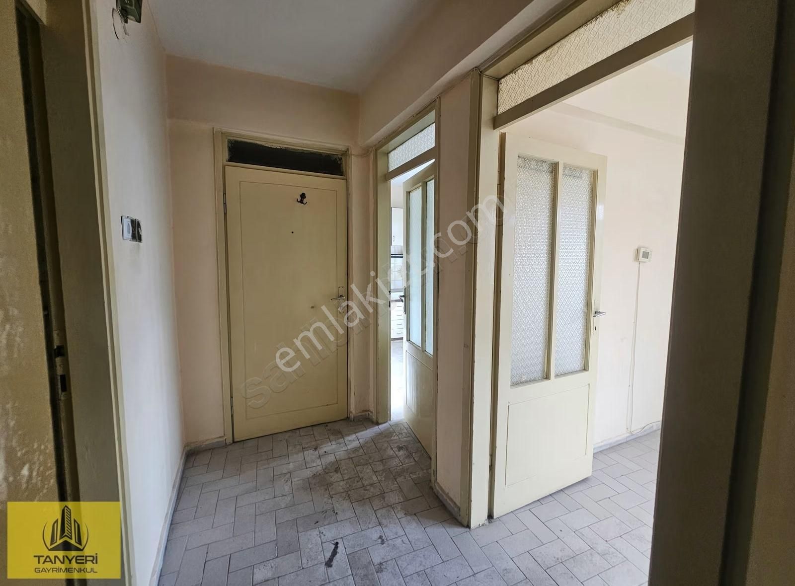 Çanakkalenin En İşlek Caddesi Demircioğlunda Kiralık Daire - Görsel 15