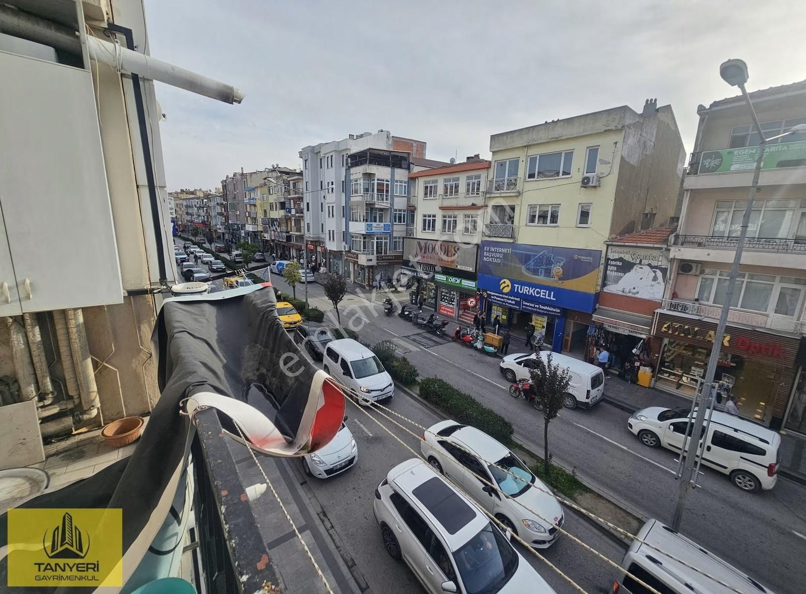 Çanakkalenin En İşlek Caddesi Demircioğlunda Kiralık Daire - Görsel 17