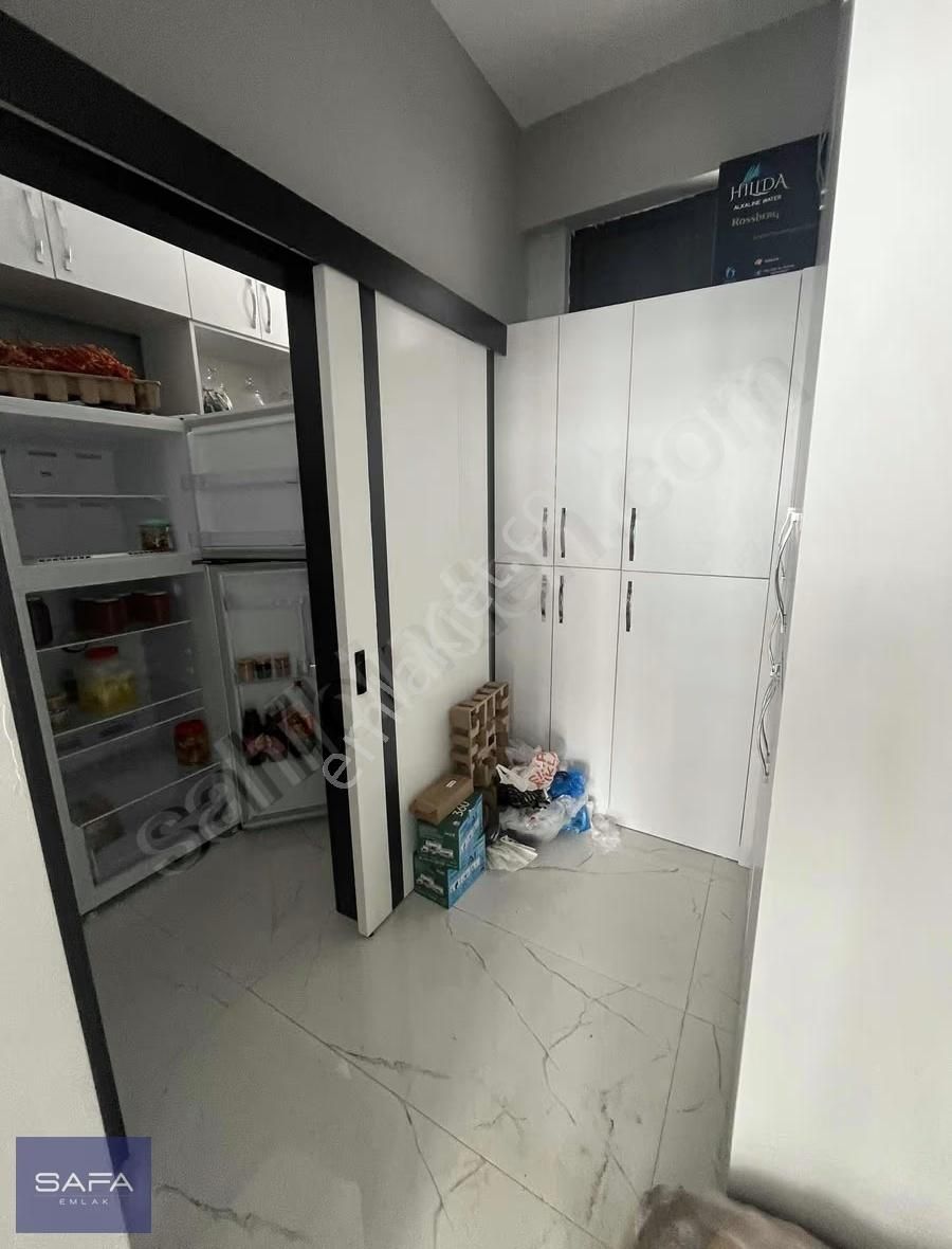 Safa Emlak'tan Güneşlide Satılık Lüks Villa - Görsel 11