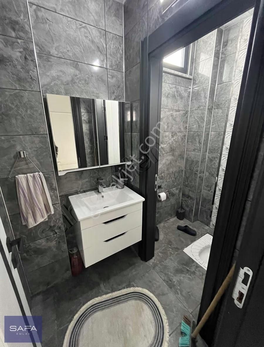 Safa Emlak'tan Güneşlide Satılık Lüks Villa - Görsel 34