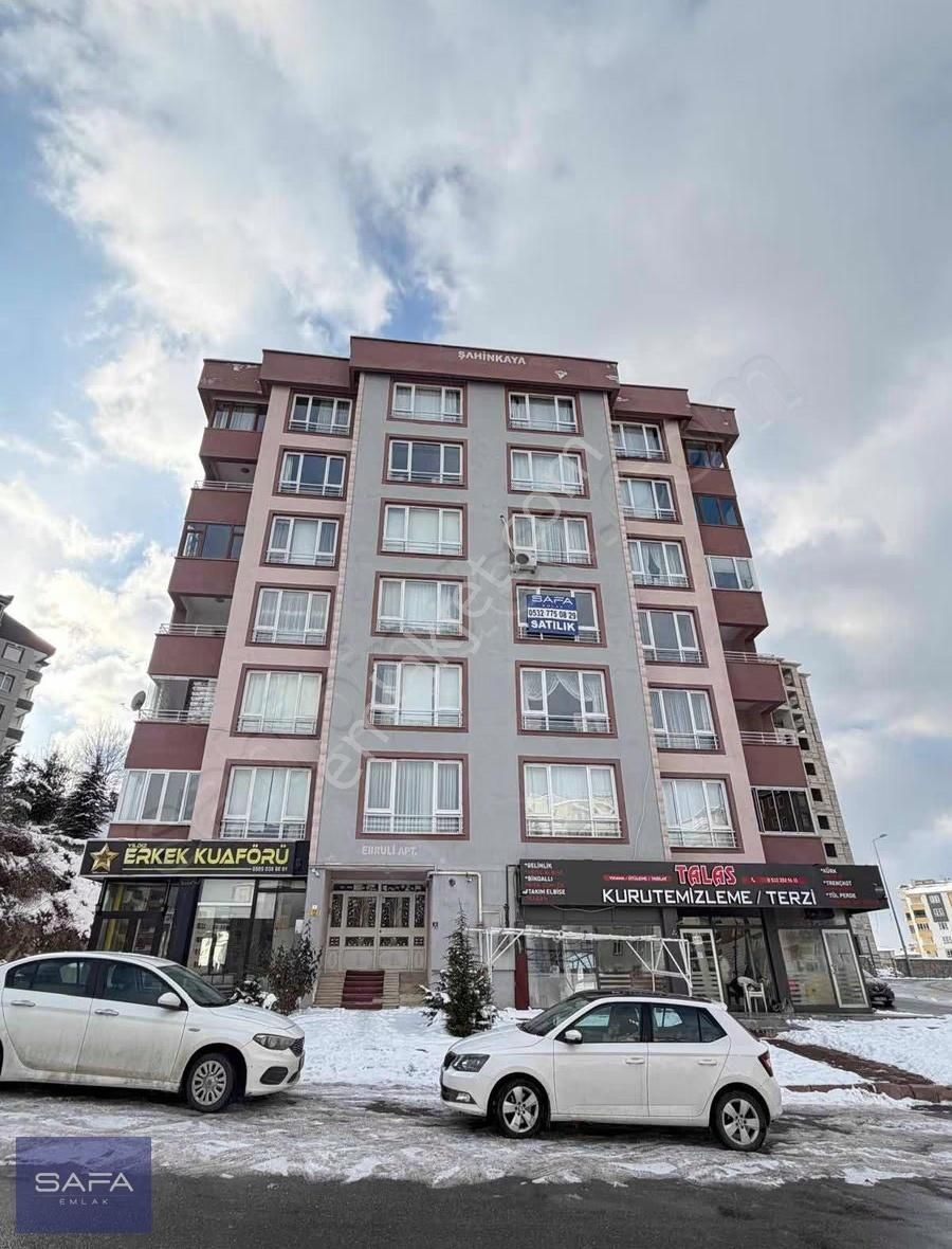 Safa Emlaktan Talas Yenidoğanda Kombili Satılık Daire