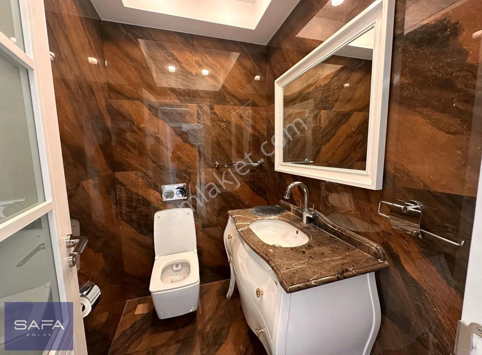 Erenköy Çay Bağlarında Site İçerisinde Satılık Villa - Görsel 28