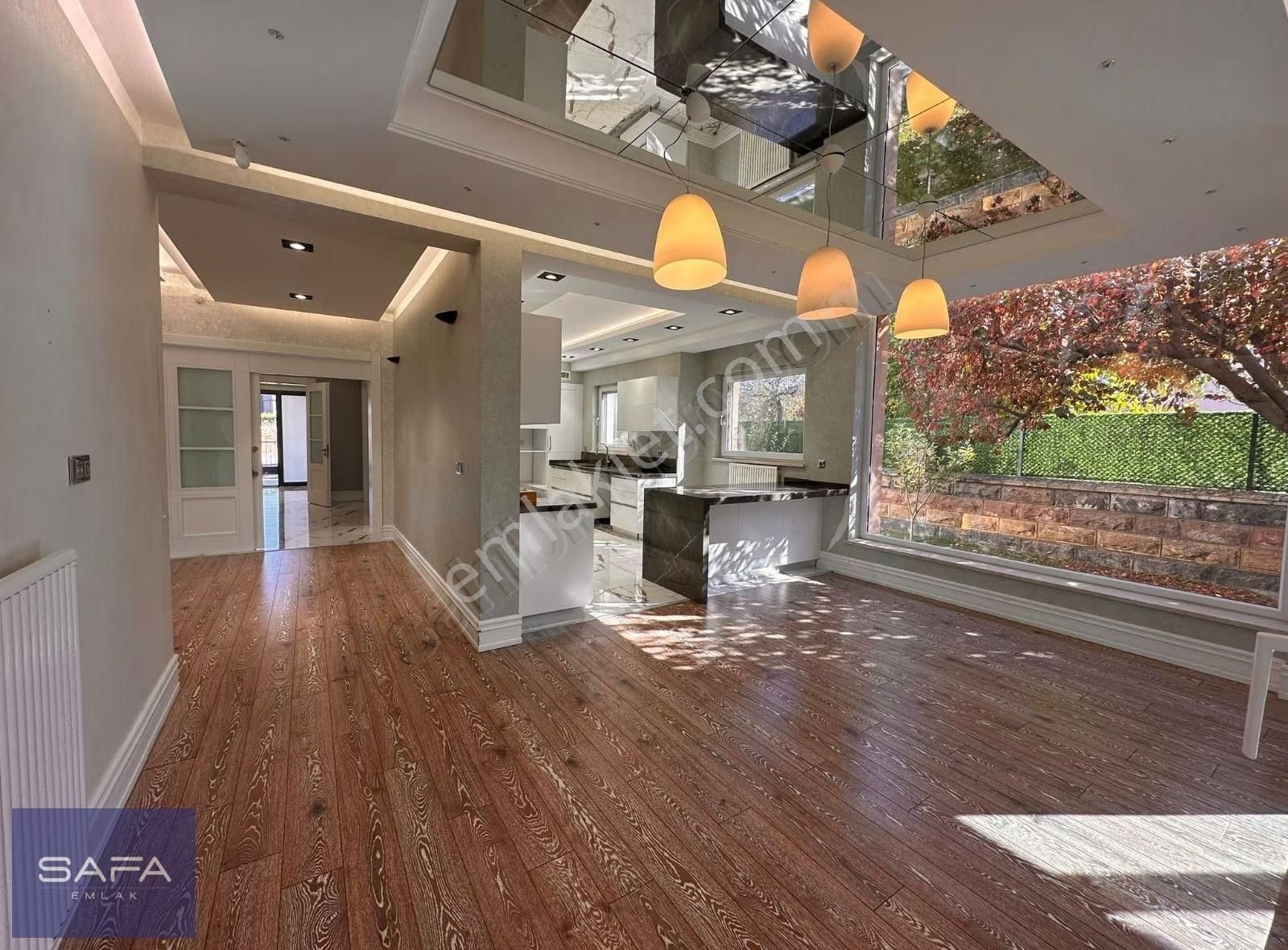 Erenköy Çay Bağlarında Site İçerisinde Satılık Villa - Görsel 17