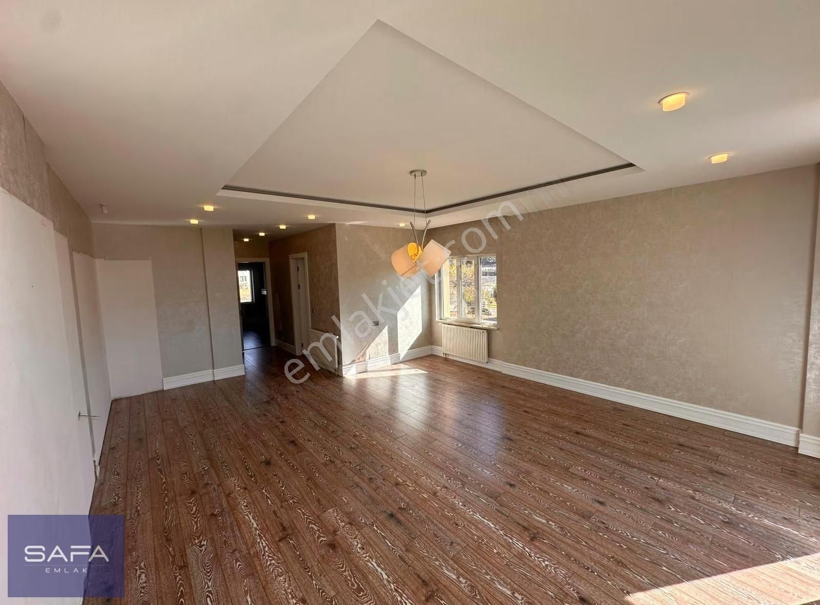 Erenköy Çay Bağlarında Site İçerisinde Satılık Villa - Görsel 14