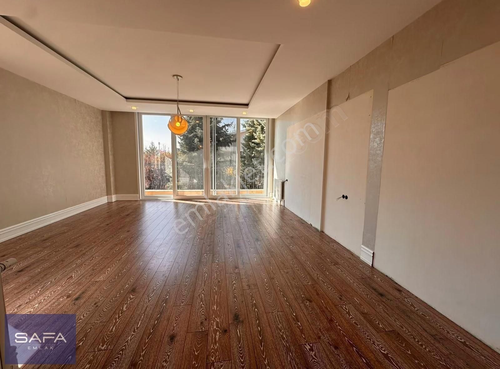 Erenköy Çay Bağlarında Site İçerisinde Satılık Villa - Görsel 31