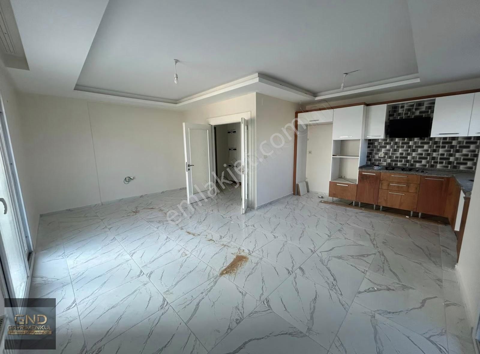 Gnd'den Mezitli Cemevi Civ. Açık Mutfak 3+1 Kiralık Daire - Görsel 2