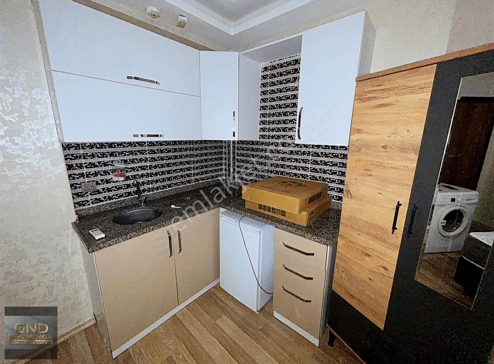 Gnd'den Çiftlikköy'de Üni'ye Yürüme Mes. Kiralık 1+0 Stüdyo