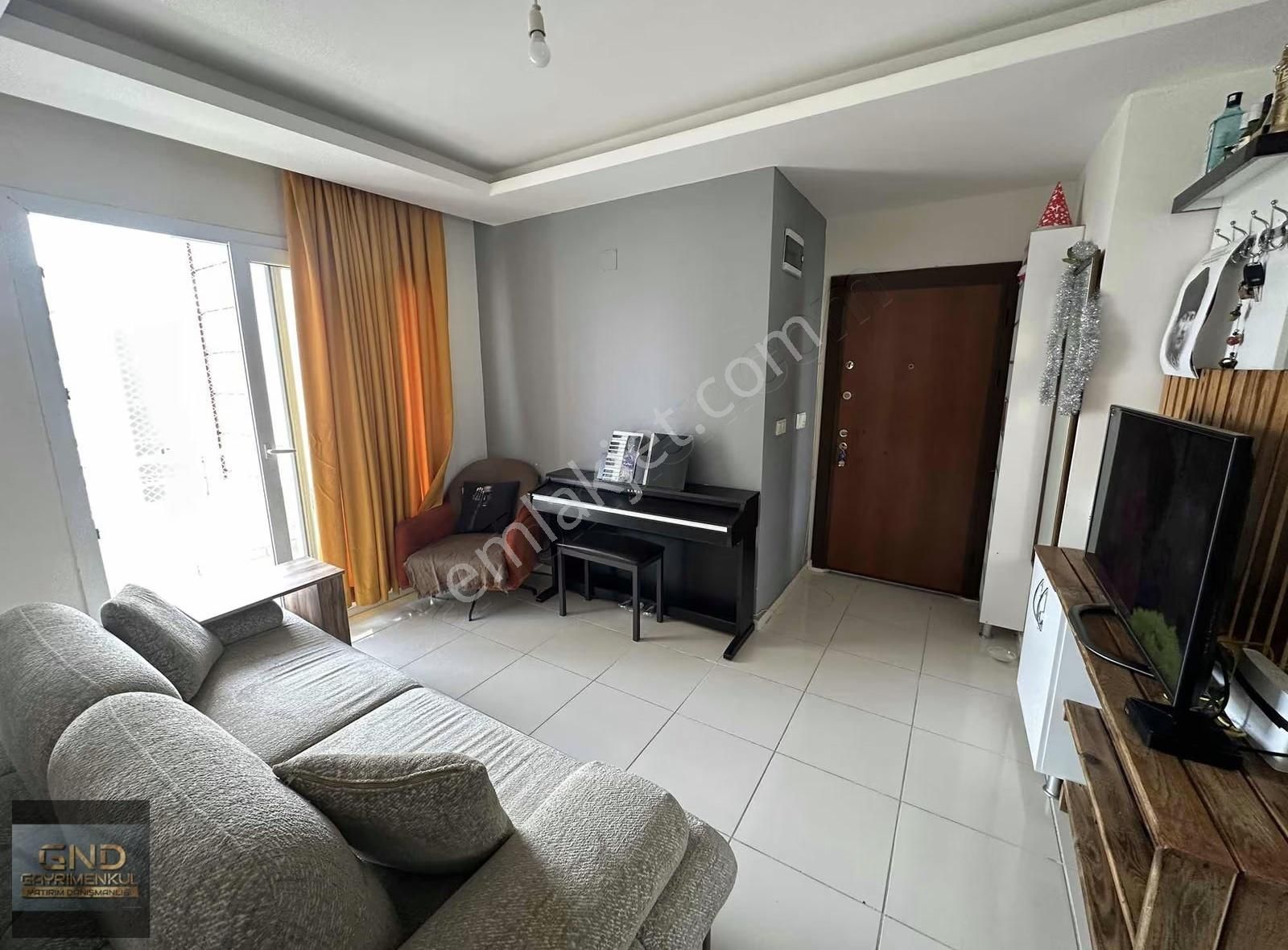 Gnd'den Üniversite Caddesinde Satılık Site İçerisinde 1+1 Daire - Görsel 2