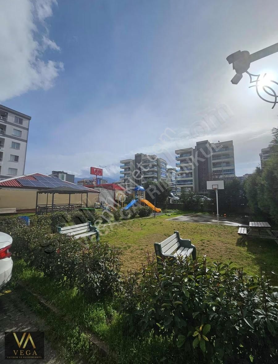 Güzelyurt Mah 3+1 130m2 Full Öz Site İçinde 1.balkon
