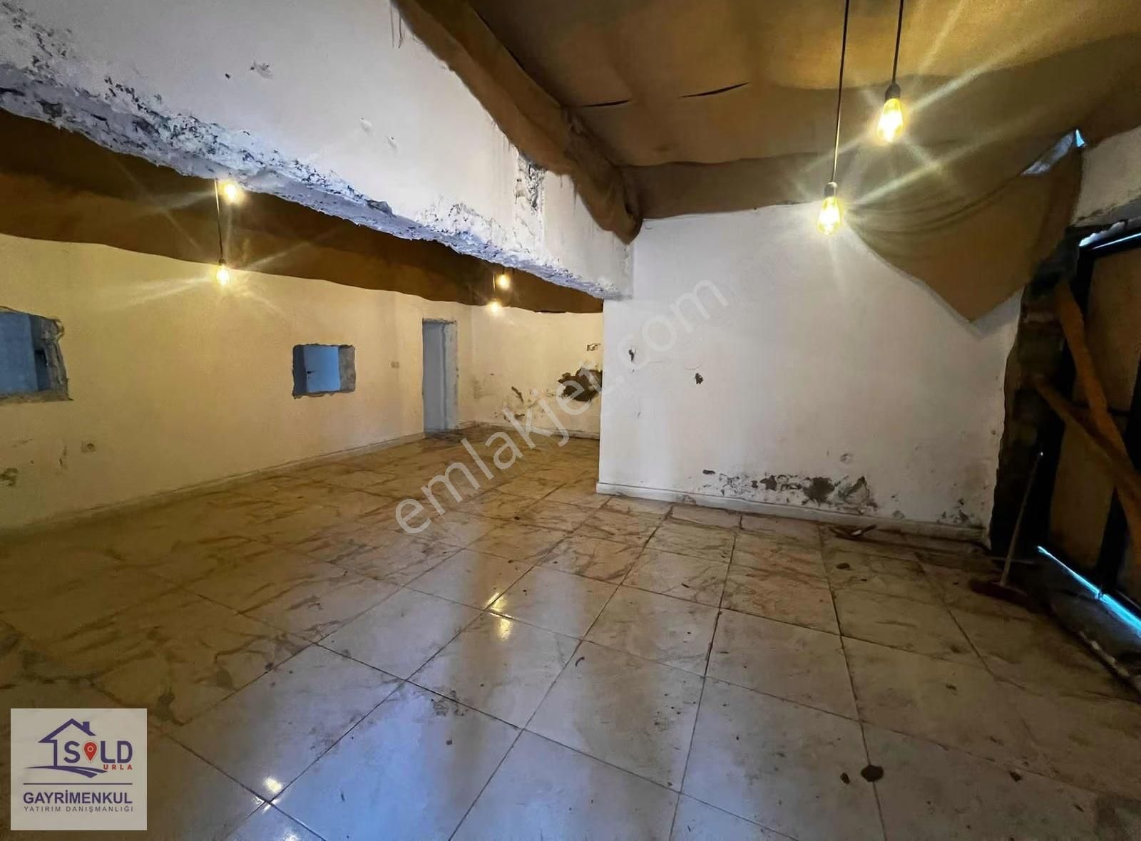 Sold Urla'dan Sahilevleri'nde Kiralık İş Yeri - Görsel 11