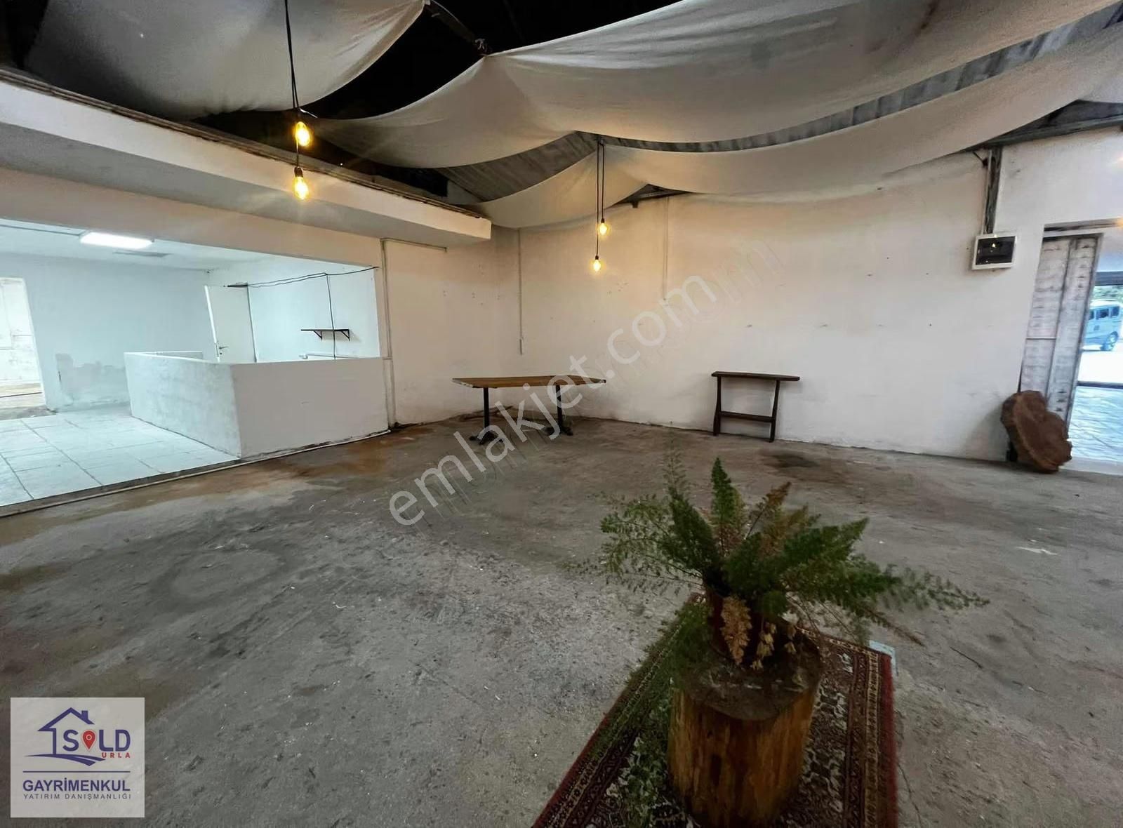 Sold Urla'dan Sahilevleri'nde Kiralık İş Yeri - Görsel 2