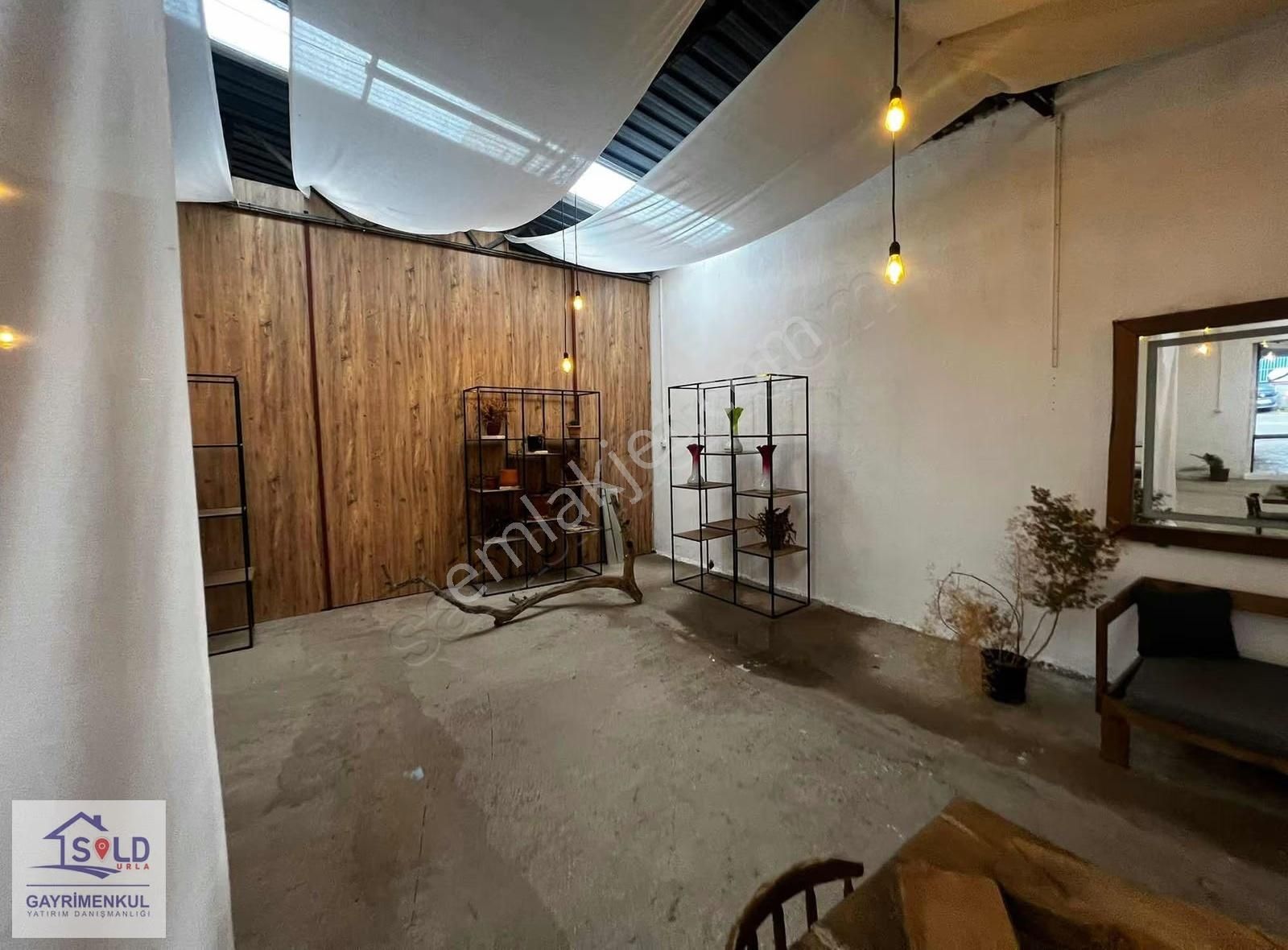 Sold Urla'dan Sahilevleri'nde Kiralık İş Yeri - Görsel 14