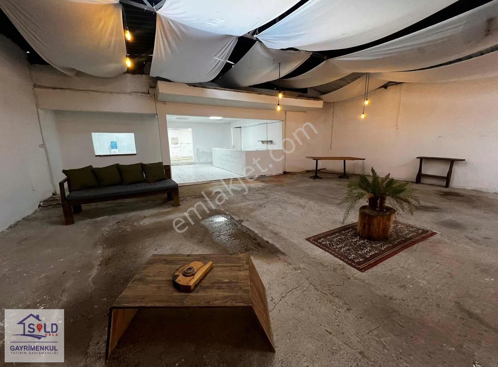Sold Urla'dan Sahilevleri'nde Kiralık İş Yeri - Görsel 3