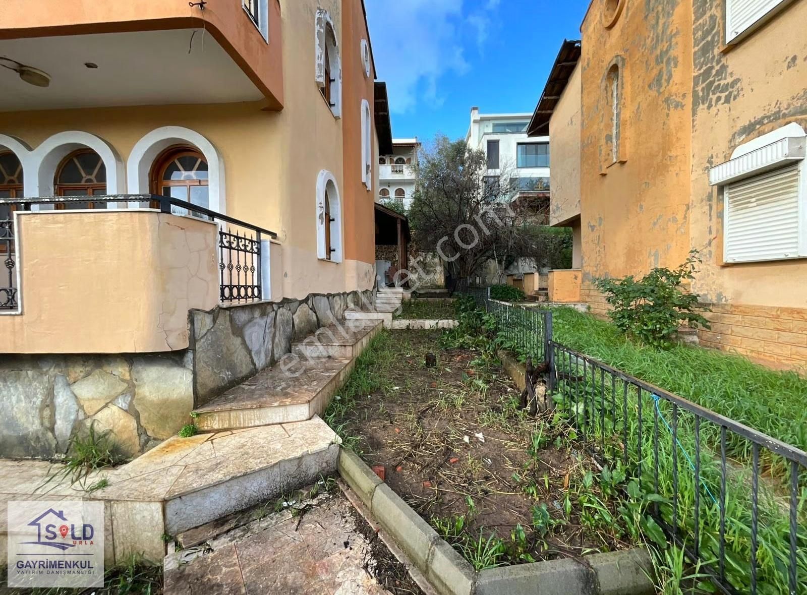 Urla İskele Müthiş Lokasyon Full Deniz Manzaralı Satılık Villa - Görsel 3