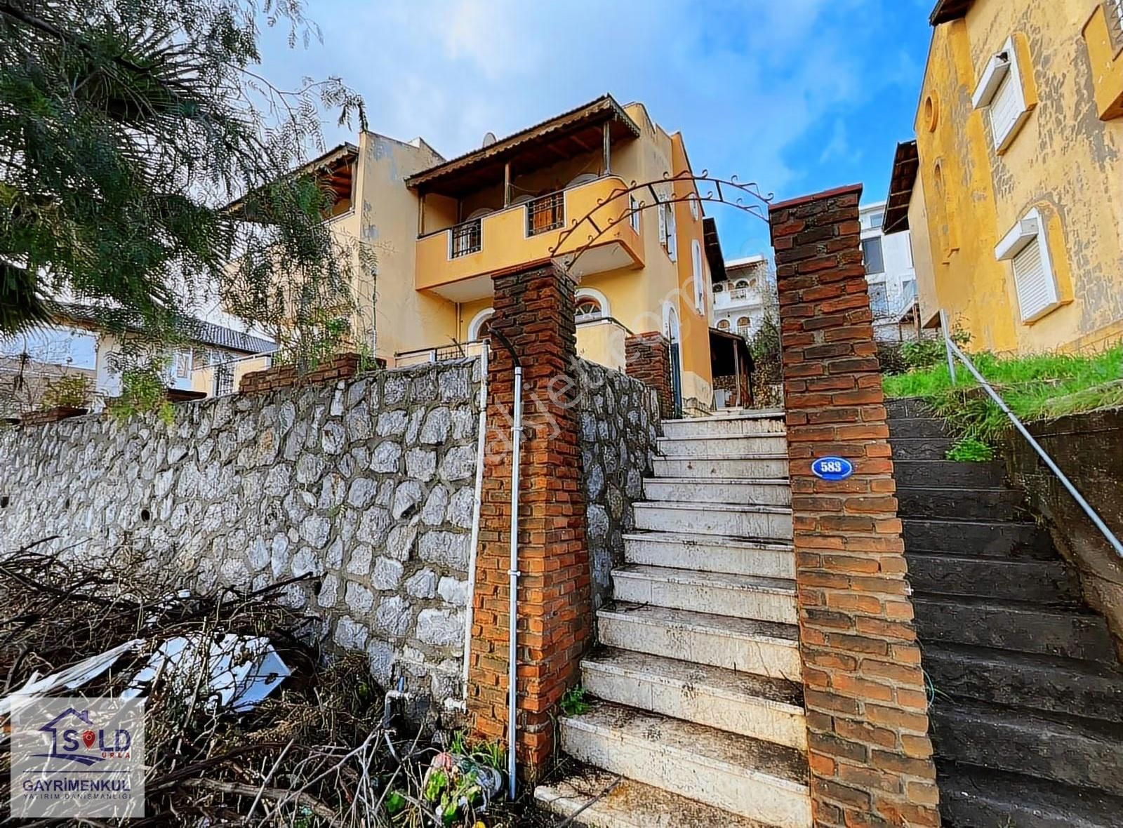 Urla İskele Müthiş Lokasyon Full Deniz Manzaralı Satılık Villa - Görsel 4
