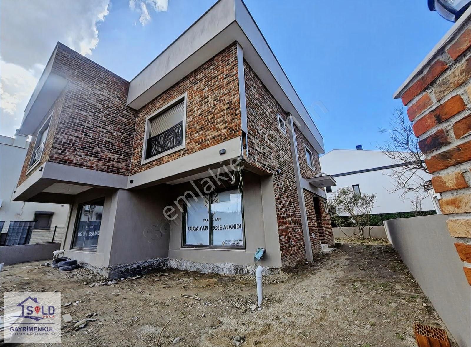 Urla Atatürk Mahallesi'nde 3+1 Satılık Villa - Görsel 4