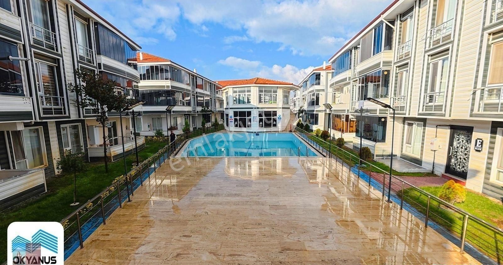 Sakarya Karasu'da Havuzlu Sitede Satılık 1+1 Daire Fırsatı - Görsel 12