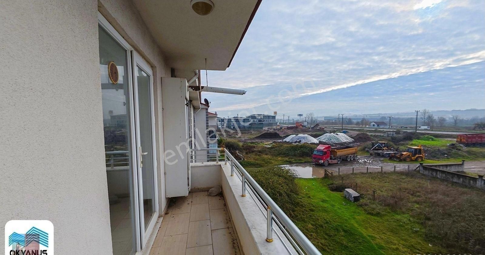 Sakarya Karasu'da Geniş Metrekareli Satılık 2+1 Daire Fırsatı Kaçırma !!! - Görsel 17