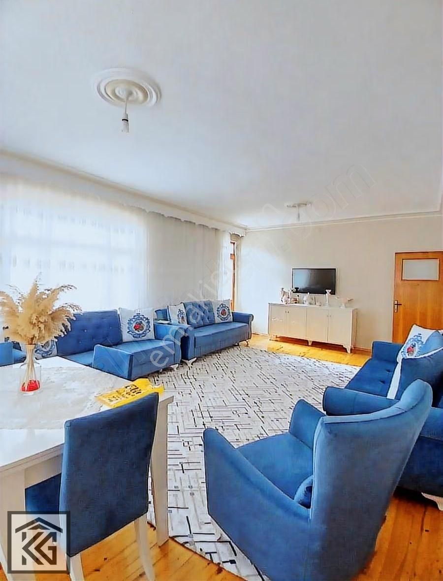 Kocalar'dan Ali Ulvi Caddesi Keçeciler Pazarı Yakını Geniş 3+1 - Görsel 32