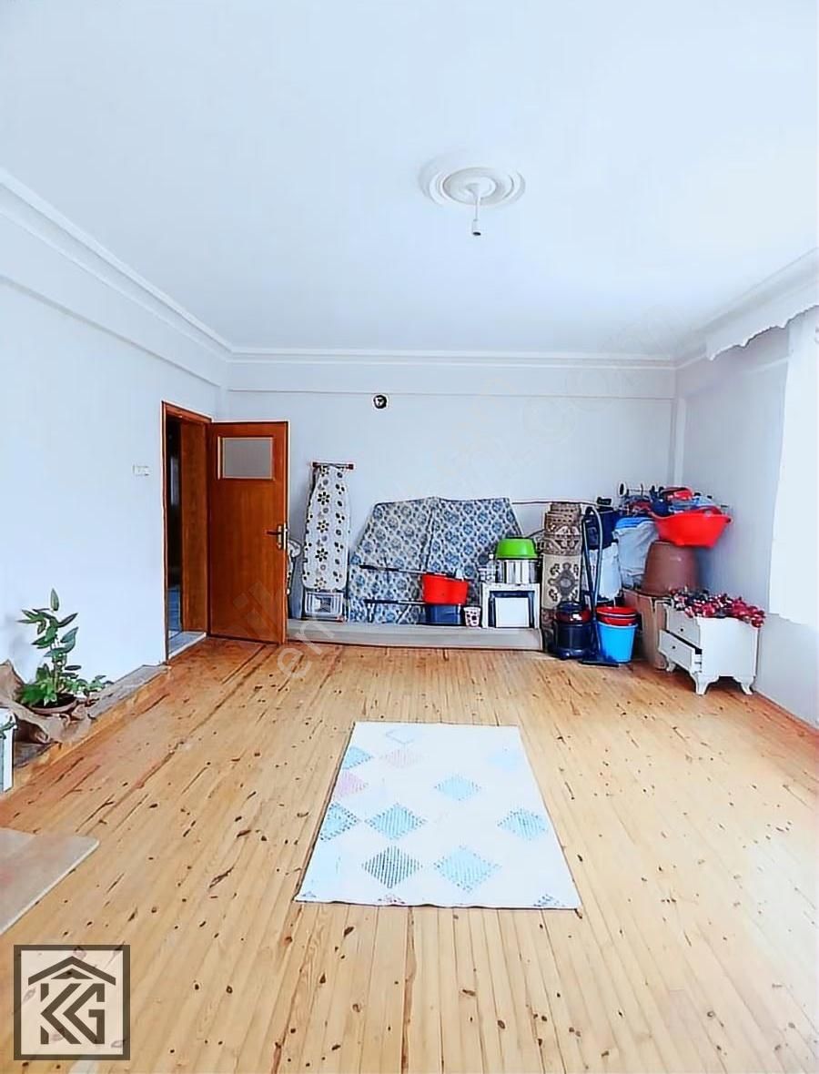 Kocalar'dan Ali Ulvi Caddesi Keçeciler Pazarı Yakını Geniş 3+1 - Görsel 30