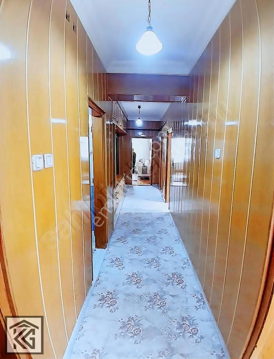 Kocalar'dan Ali Ulvi Caddesi Keçeciler Pazarı Yakını Geniş 3+1 - Görsel 6