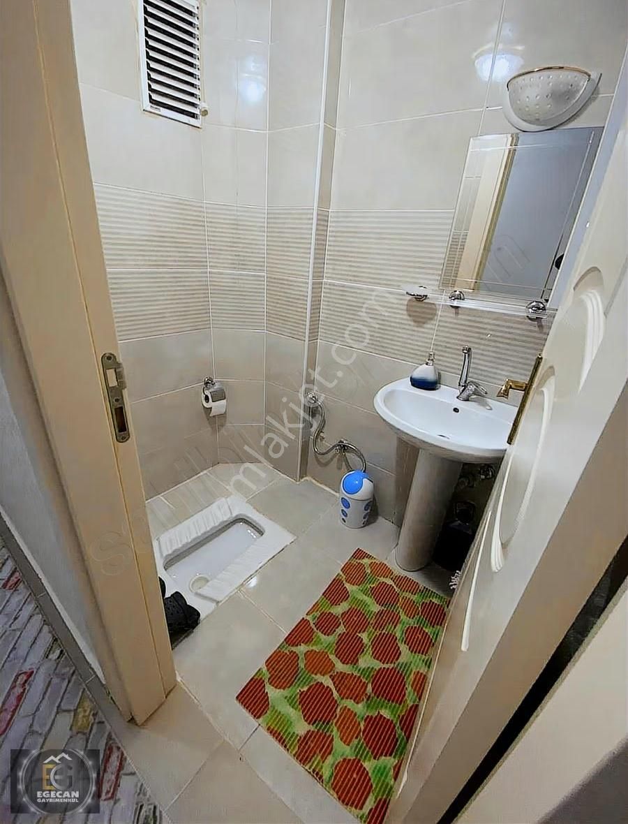 Beyoğlu Konakları'nda Tramvaya Yakın, Bakımlı 2+1 Daire - Görsel 4