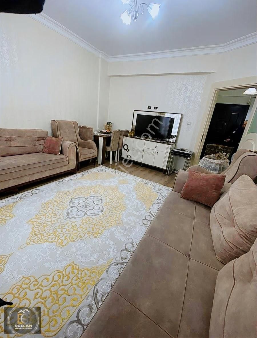 Beyoğlu Konakları'nda Tramvaya Yakın, Bakımlı 2+1 Daire - Görsel 5