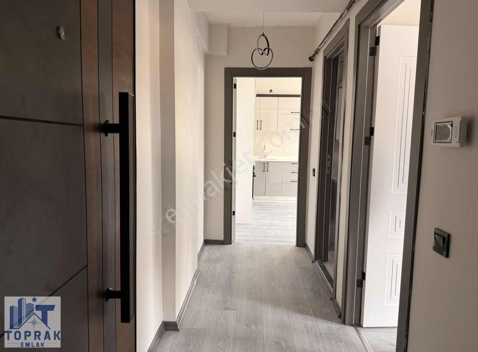 Toprak Emlaktan Yeşiltepe Mah.de Anadolu Ünv. Yakını Kiralık 1+1 - Görsel 6