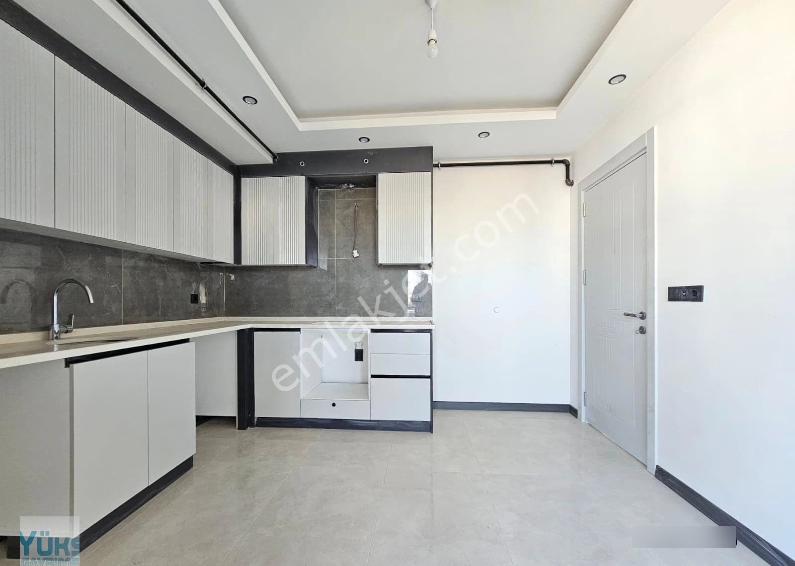 Denizli Gümüşçay Da 2+1 110 M2 Lüks İşçilikli Daireler - Görsel 18