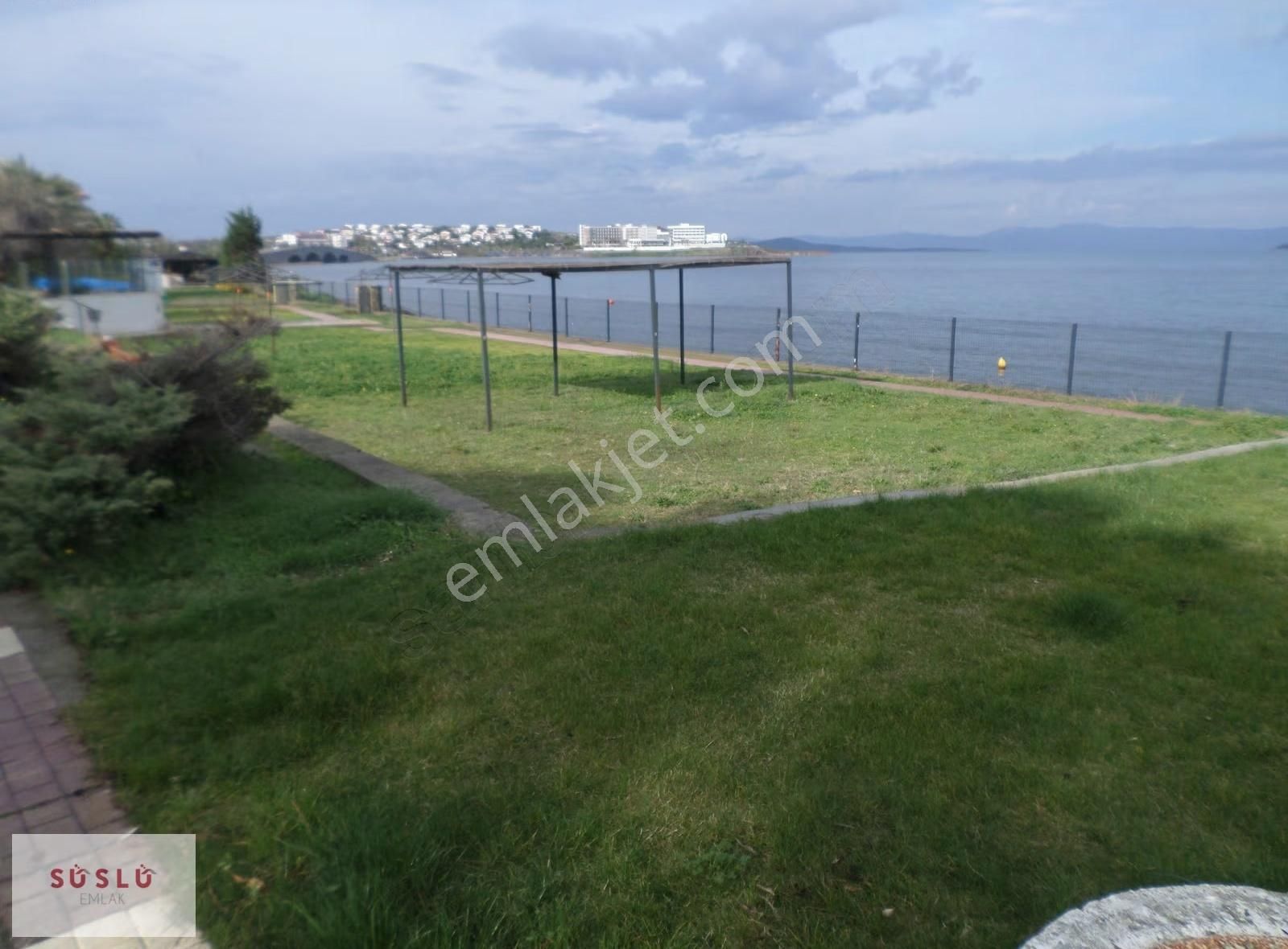 Ayvalık Aliçetinkaya Mh. Denize Sıfır Satılık 3+1 Villa - Görsel 7