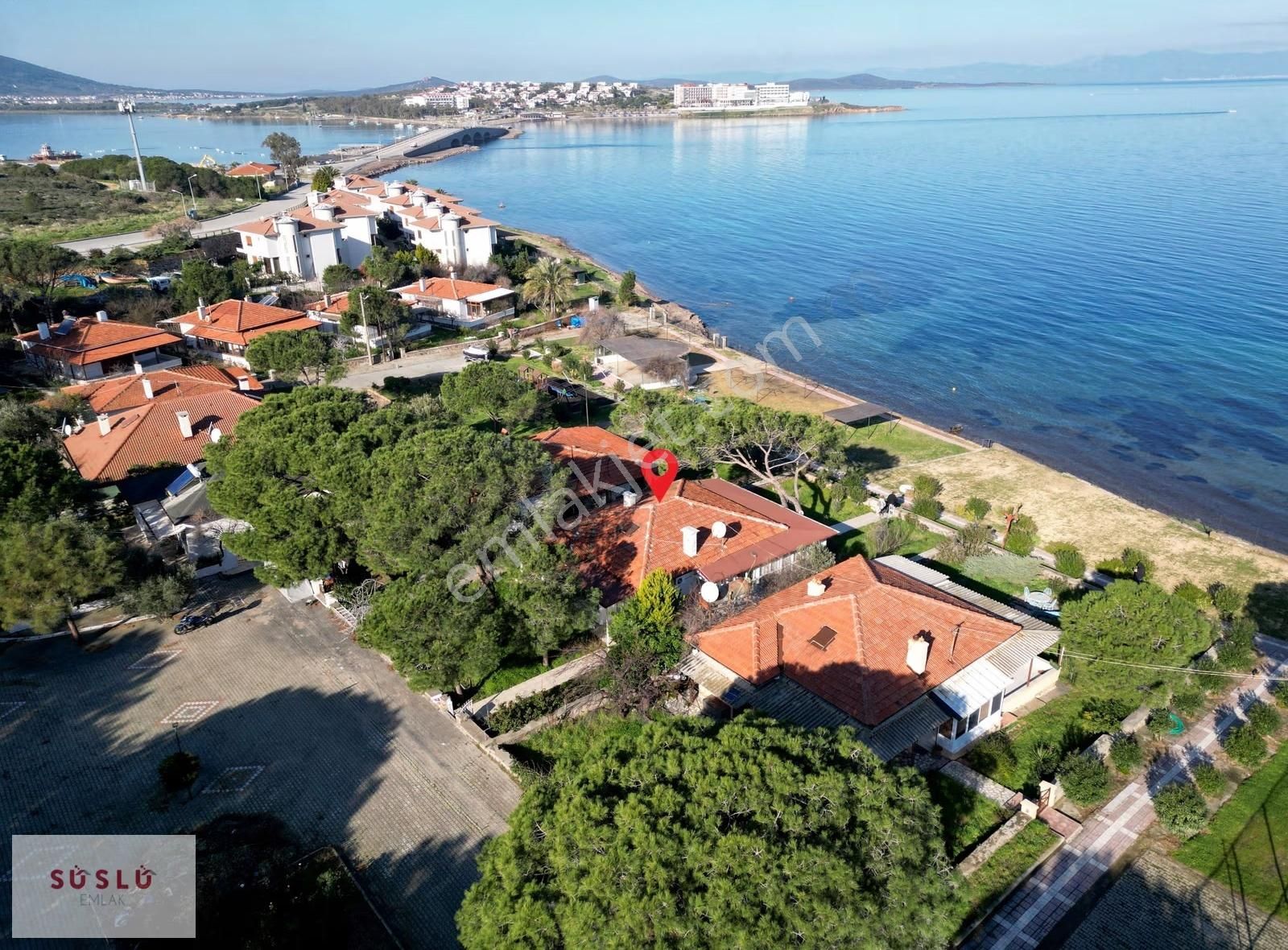 Ayvalık Aliçetinkaya Mh. Denize Sıfır Satılık 3+1 Villa - Görsel 13