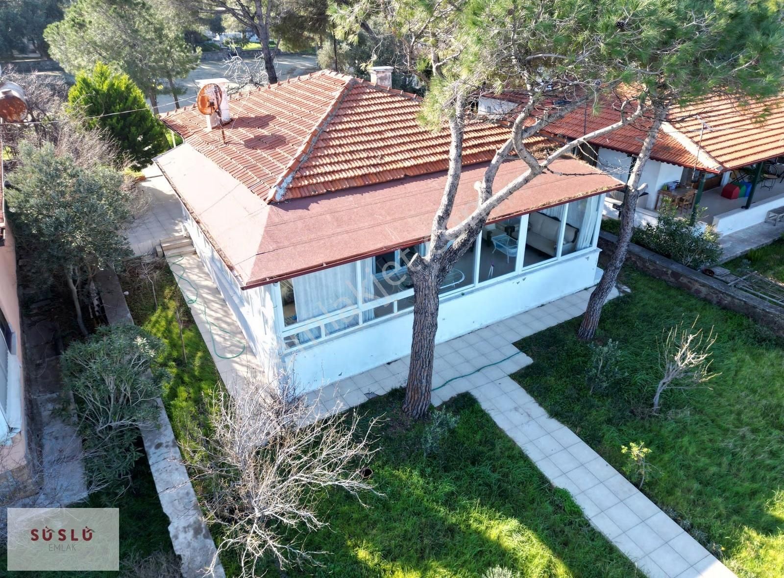 Ayvalık Aliçetinkaya Mh. Denize Sıfır Satılık 3+1 Villa - Görsel 14