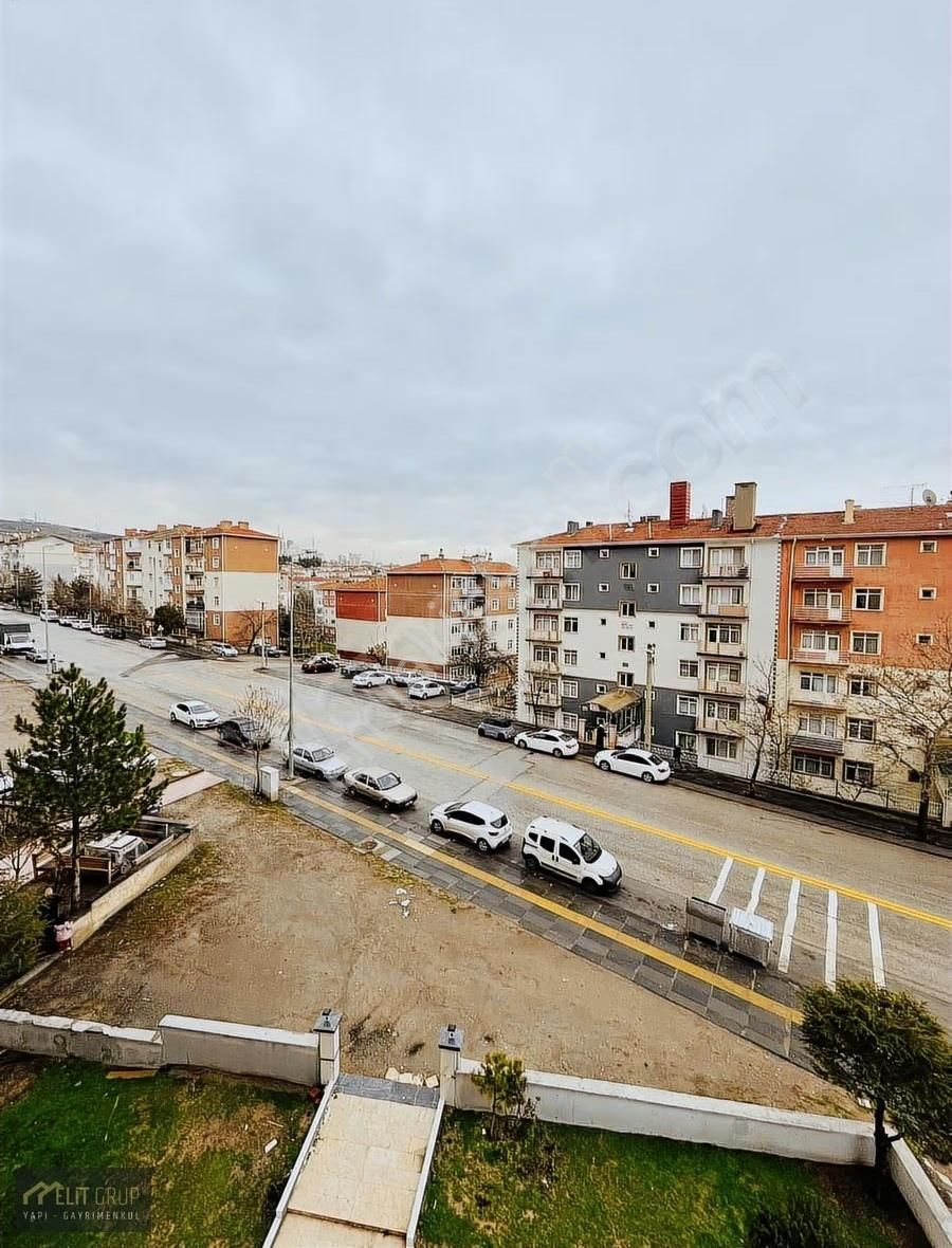 Mevlana Mahallesi Hastanenin Hemen Üstü Asansörlü 3+1 Kiralık!! - Görsel 28