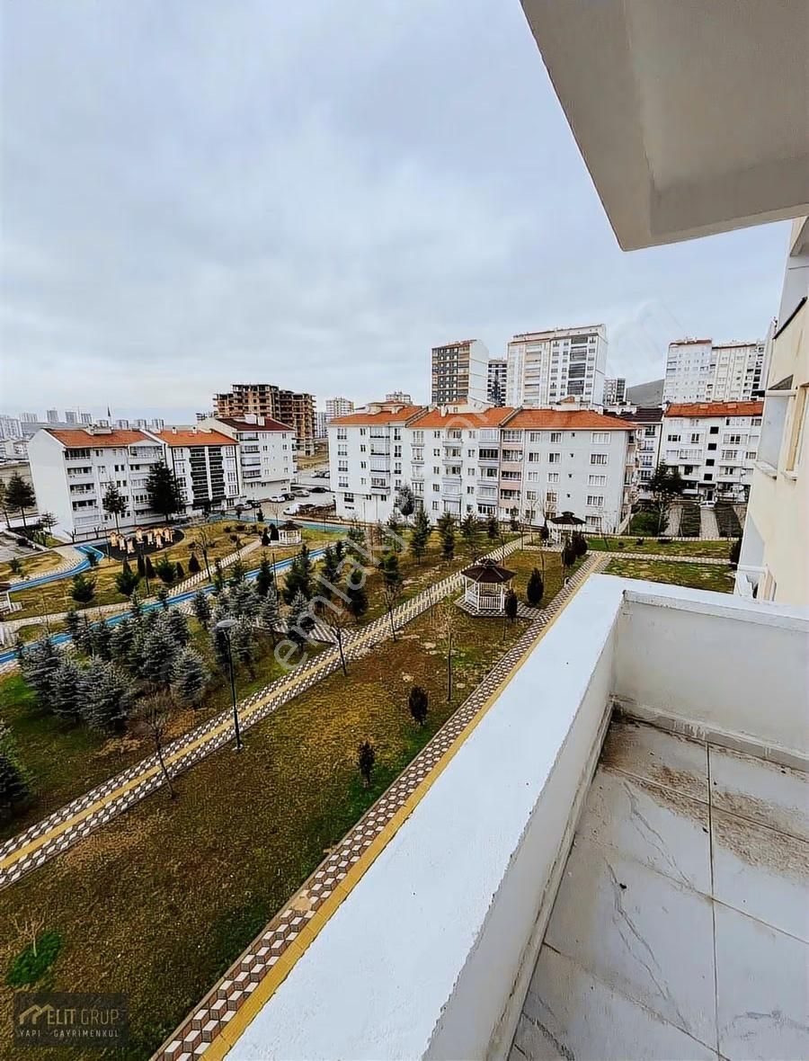 Mevlana Mahallesi Hastanenin Hemen Üstü Asansörlü 3+1 Kiralık!! - Görsel 17