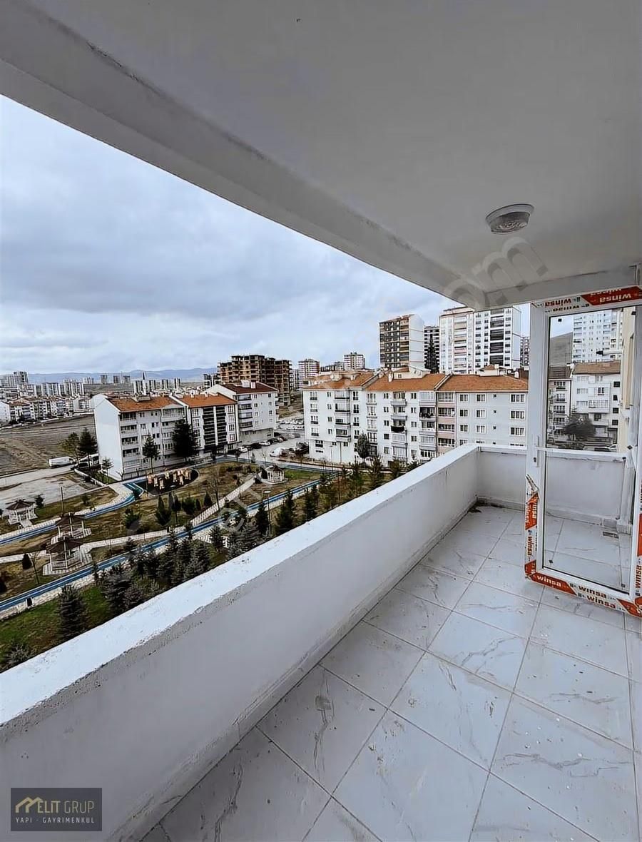 Mevlana Mahallesi Hastanenin Hemen Üstü Asansörlü 3+1 Kiralık!!