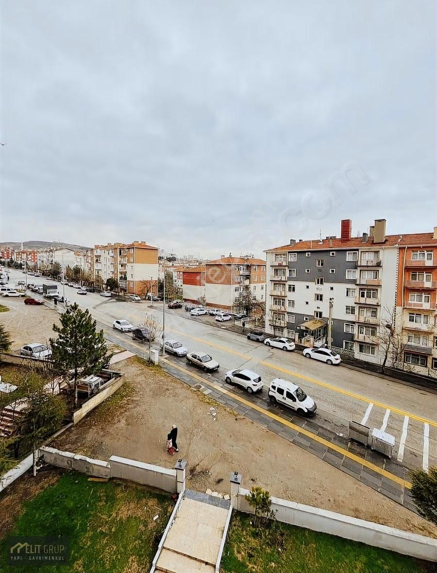 Mevlana Mahallesi Hastanenin Hemen Üstü Asansörlü 3+1 Kiralık!! - Görsel 25