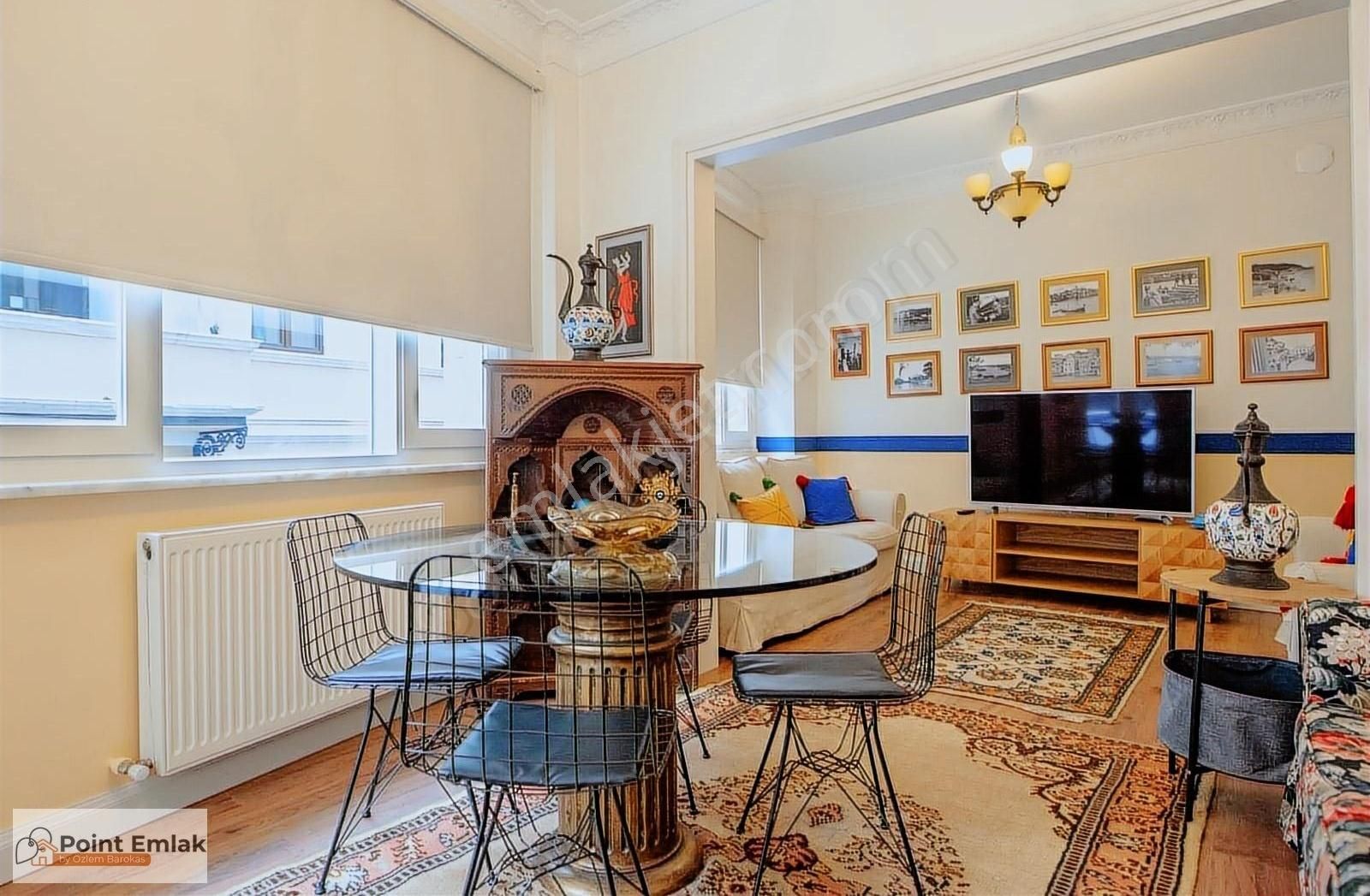 Istiklal Caddesi'ne Adım Mesafede, Tarihi Binada Kiralık Daire - Görsel 17