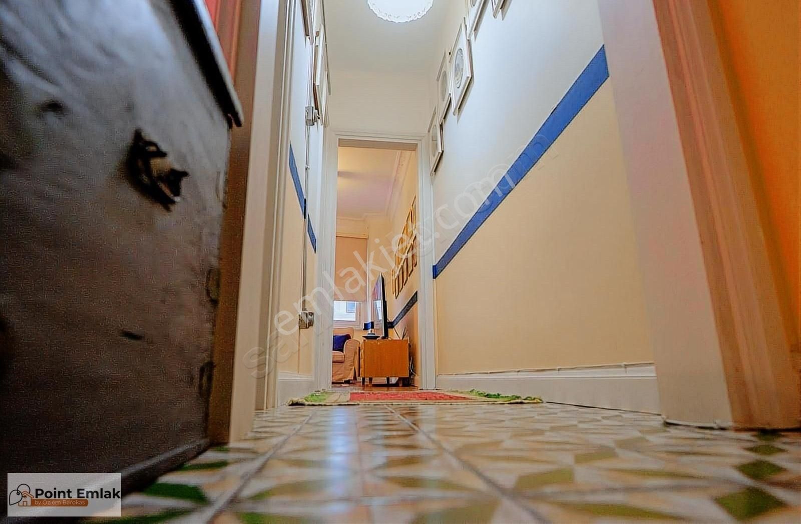 Istiklal Caddesi'ne Adım Mesafede, Tarihi Binada Kiralık Daire - Görsel 15